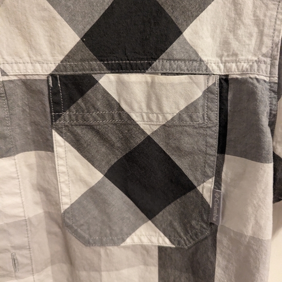 3/$15🧡 Columbia Women's Button Down Short Sleeve Top - Picture 7 of 10